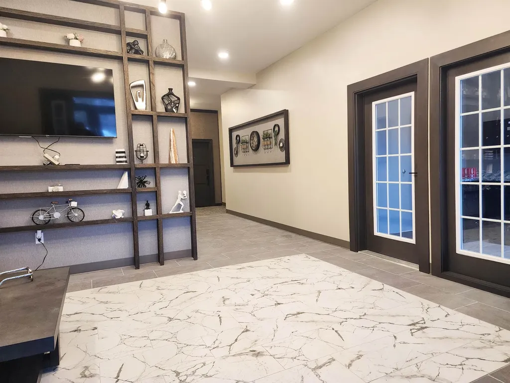 384 Main Street Salem NH 03079