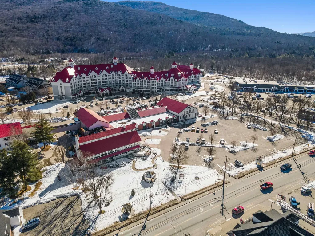 10 School Street Lincoln NH 03251