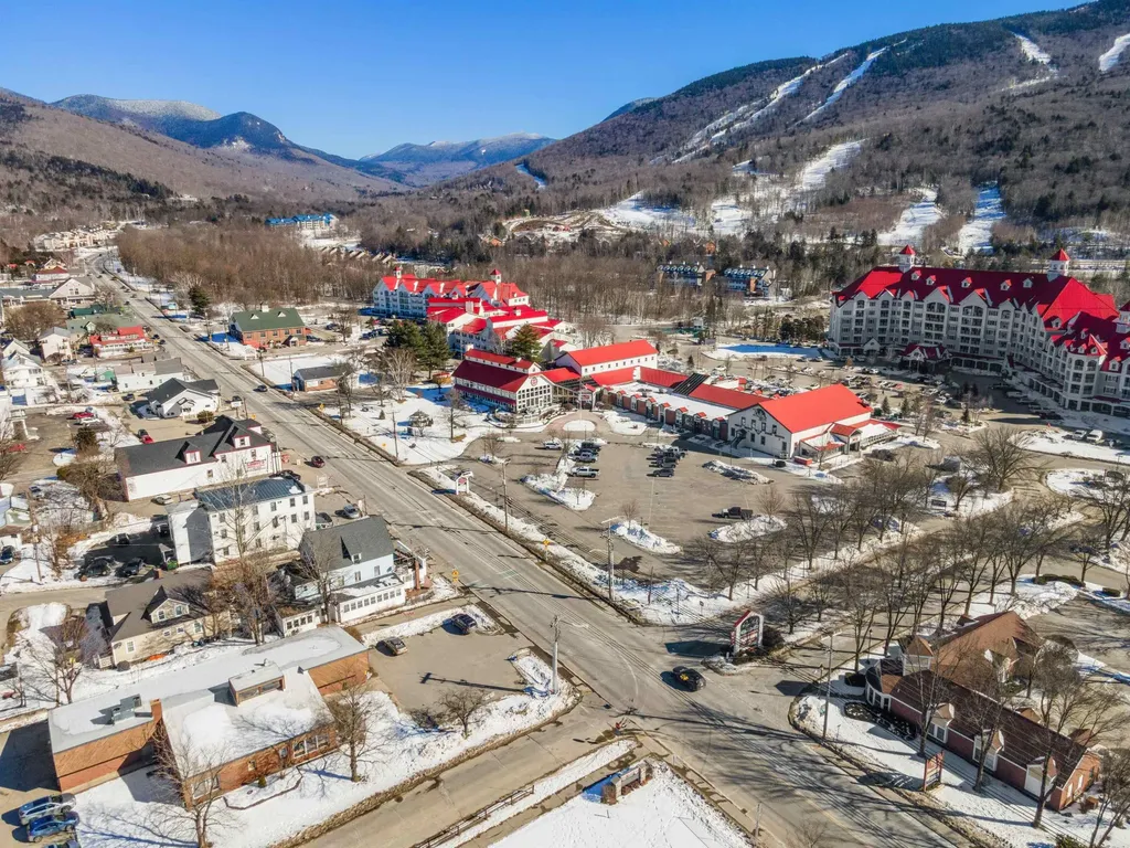 10 School Street Lincoln NH 03251