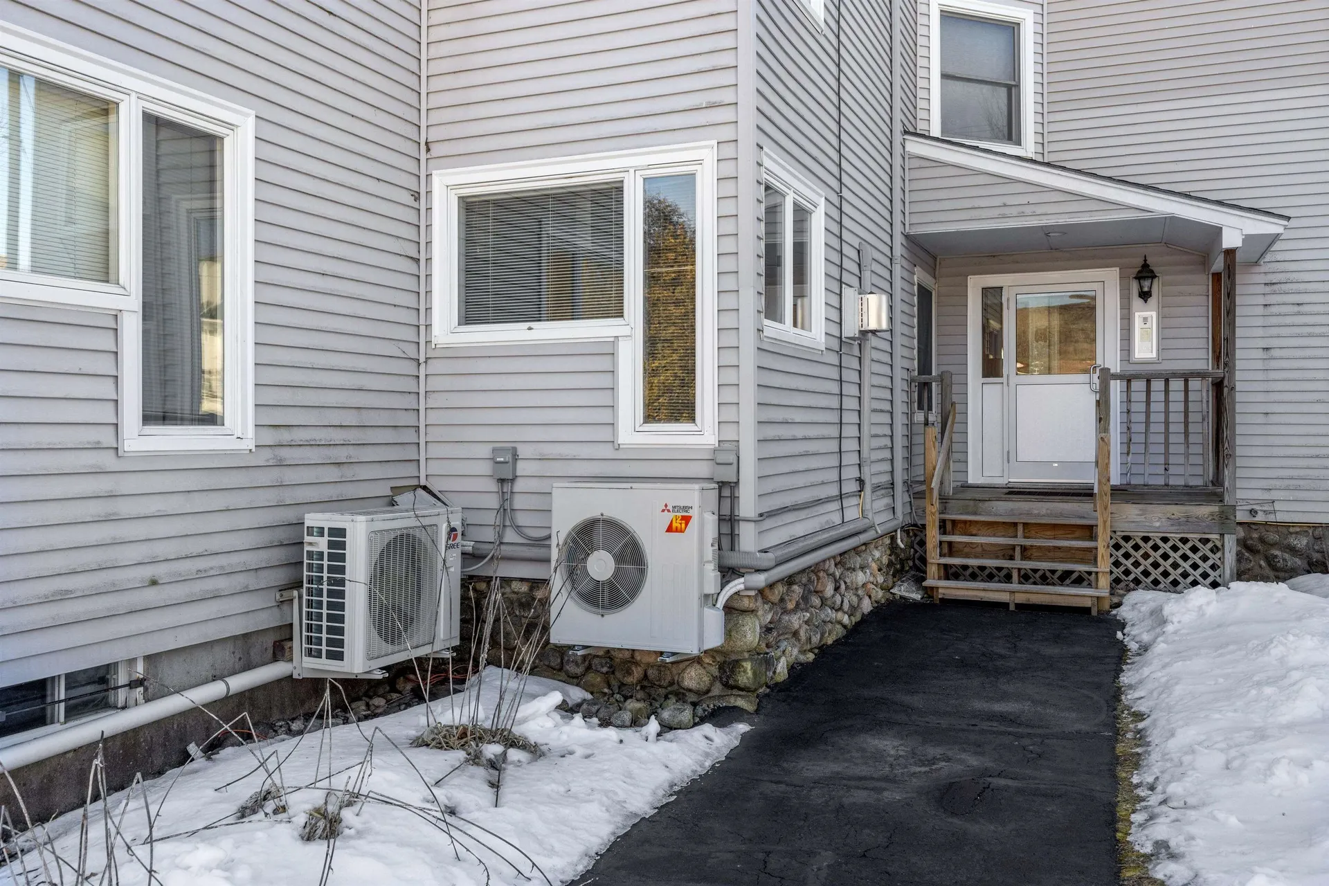 10 School Street Lincoln NH 03251