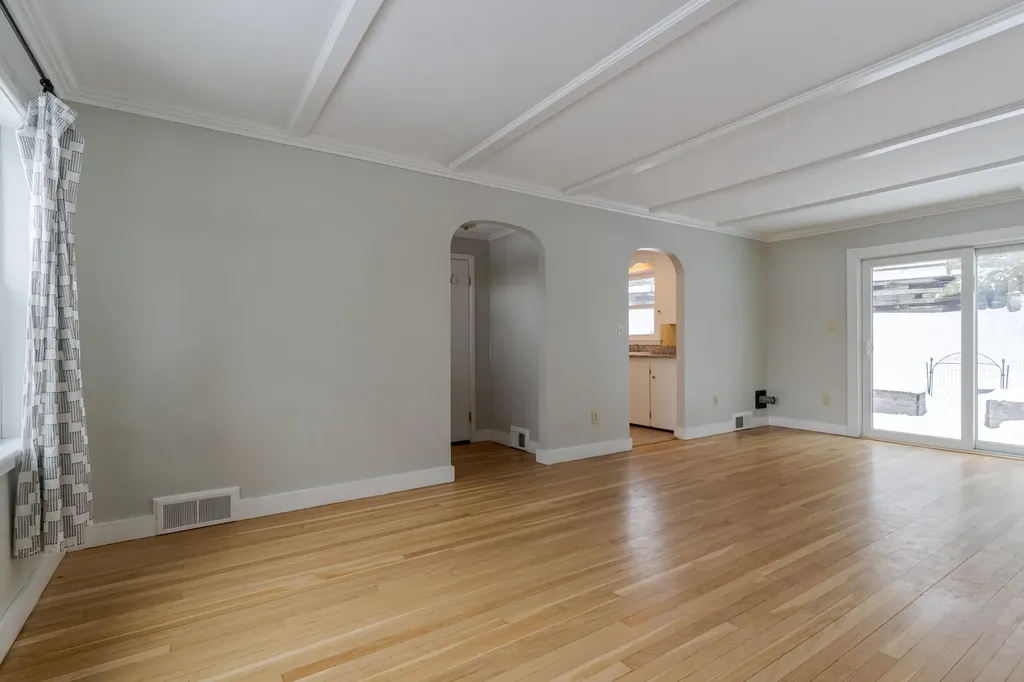 64 Maple Street Somersworth NH 03878