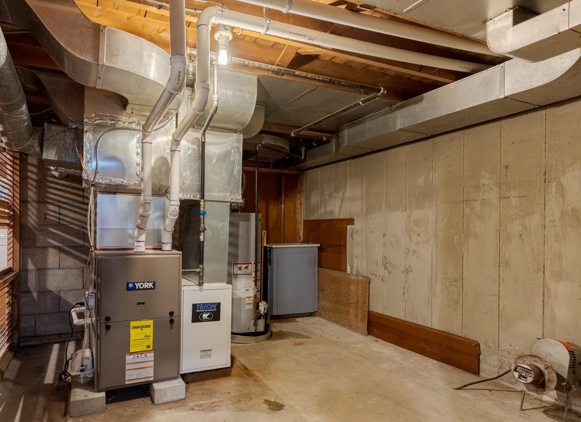 64 Maple Street Somersworth NH 03878