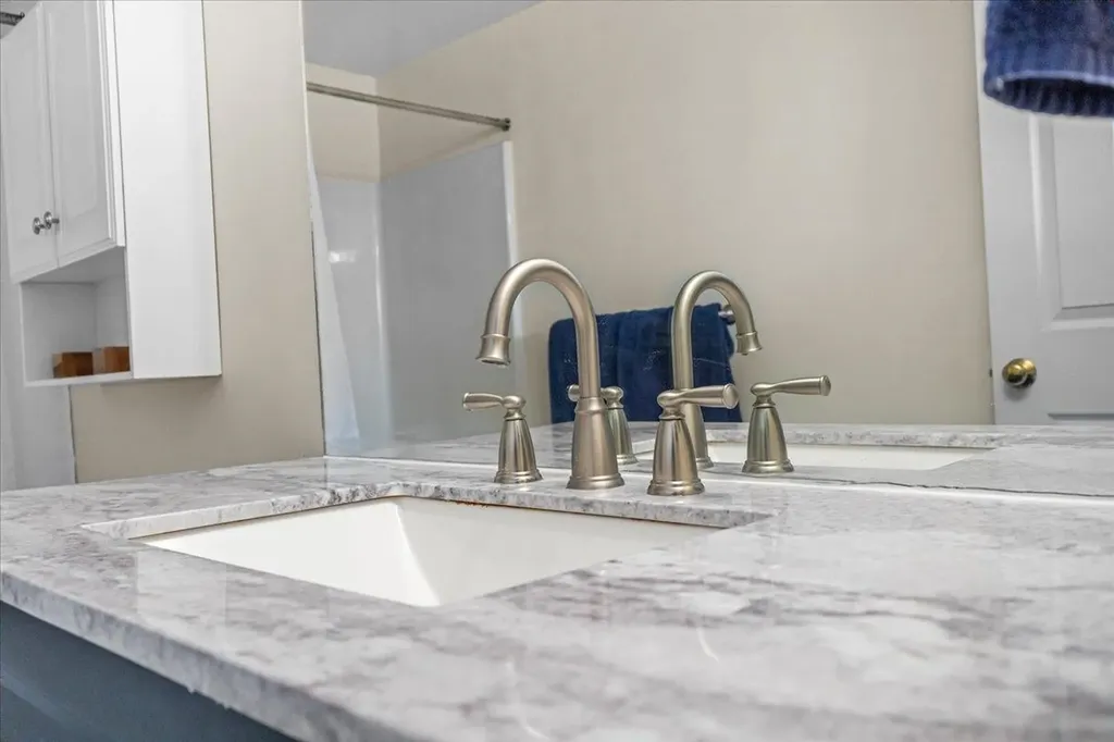 117 Hildred Drive Burlington VT 05401