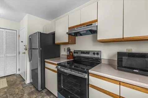 117 Hildred Drive Burlington VT 05401