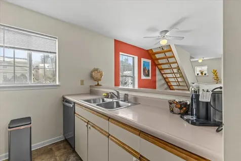 117 Hildred Drive Burlington VT 05401