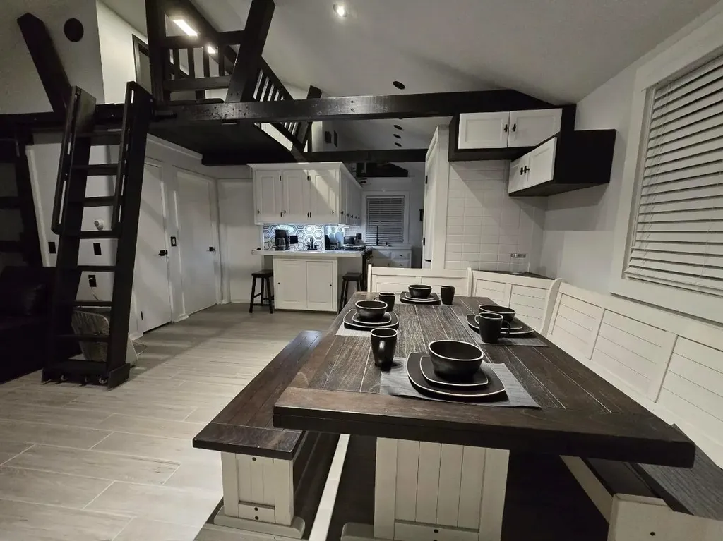 19-21 Kentville Terrace Hampton NH 03842