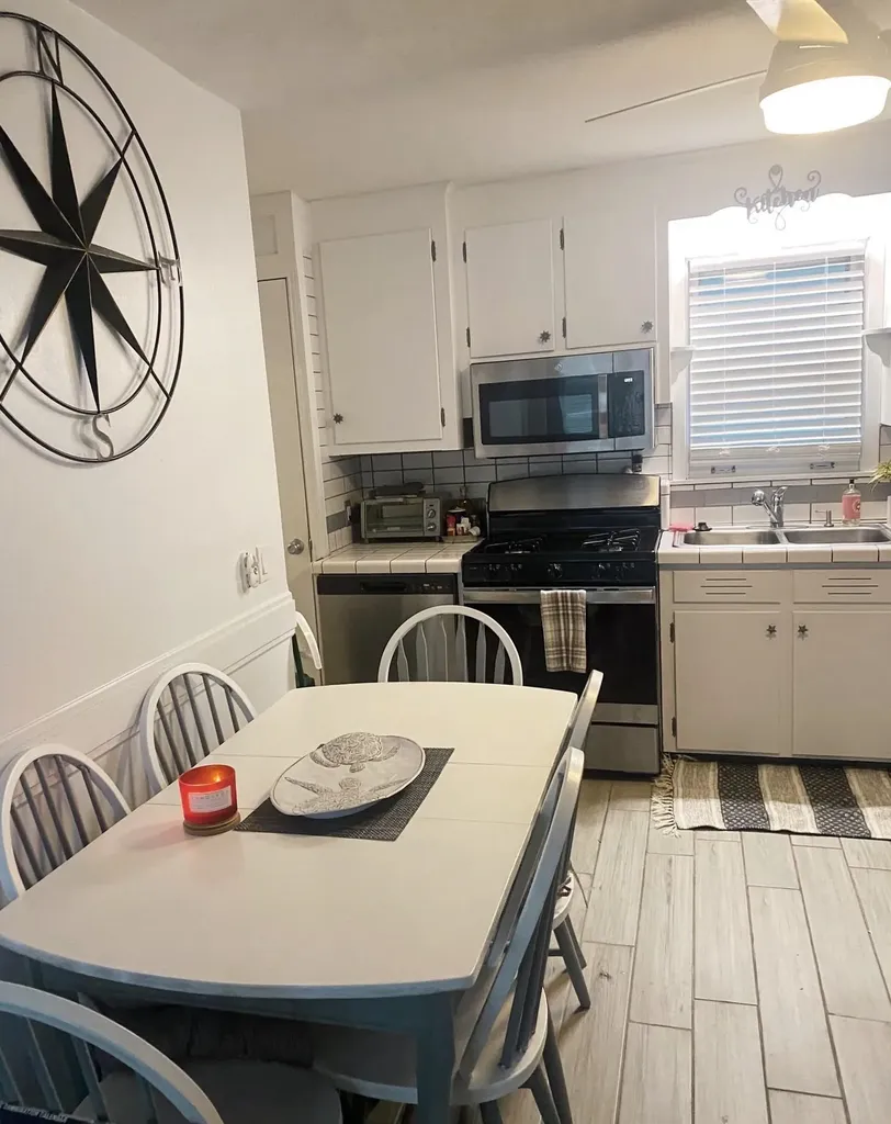 19-21 Kentville Terrace Hampton NH 03842