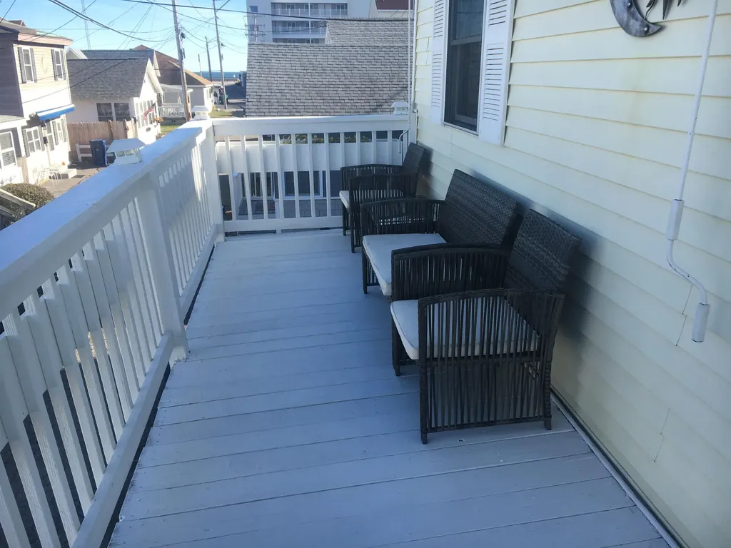 19-21 Kentville Terrace Hampton NH 03842