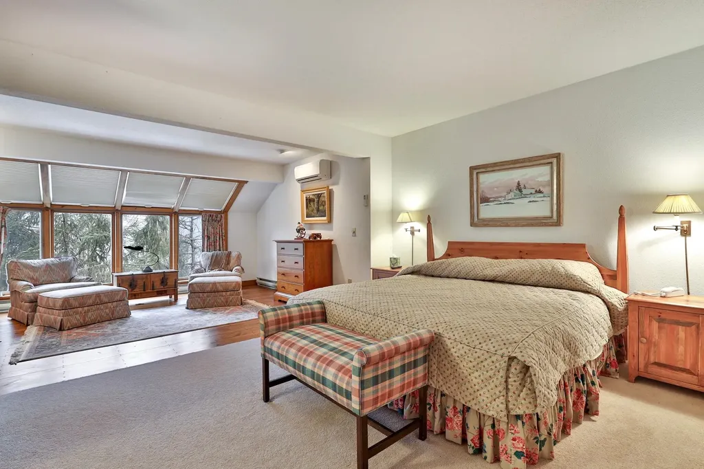 726 East Ash Road Plymouth VT 05056