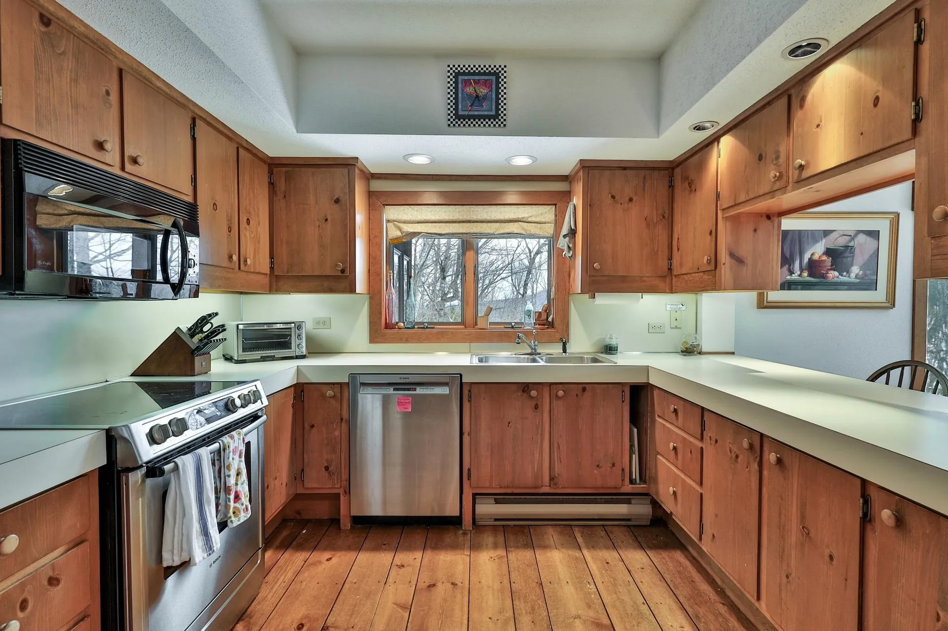 726 East Ash Road Plymouth VT 05056