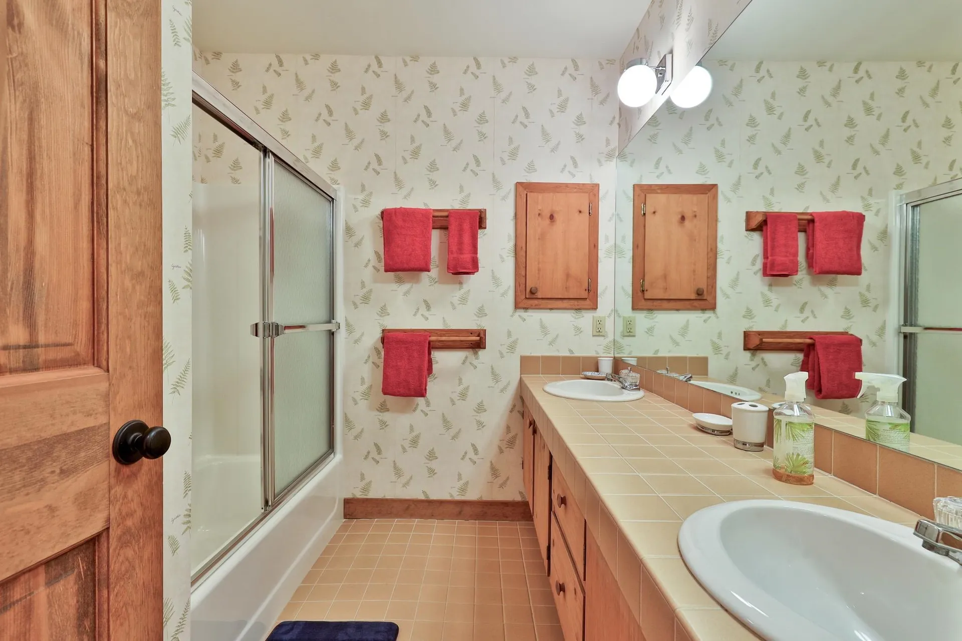 726 East Ash Road Plymouth VT 05056