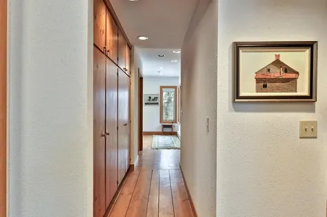 726 East Ash Road Plymouth VT 05056