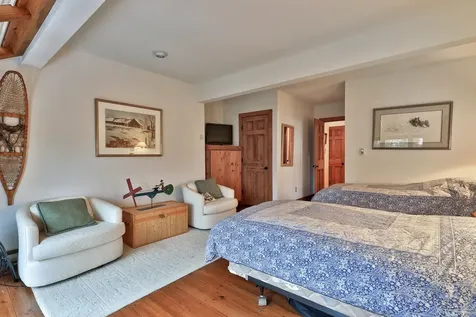 726 East Ash Road Plymouth VT 05056