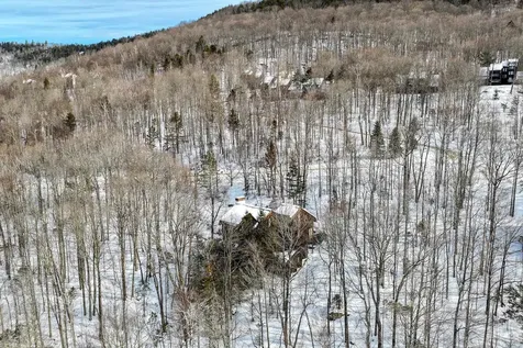 726 East Ash Road Plymouth VT 05056