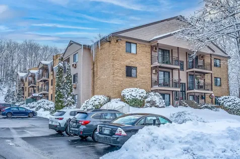 19 Country Club Drive Manchester NH 03102