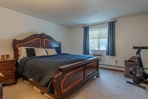 19 Country Club Drive Manchester NH 03102