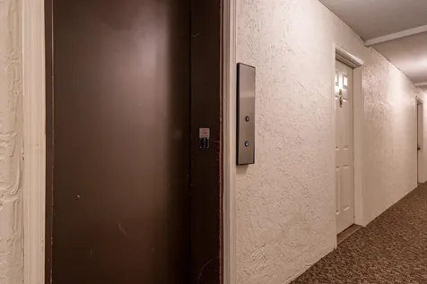 19 Country Club Drive Manchester NH 03102