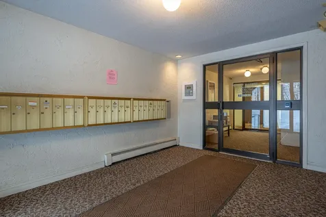 19 Country Club Drive Manchester NH 03102