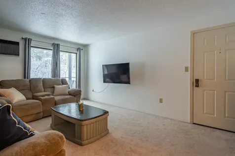 19 Country Club Drive Manchester NH 03102