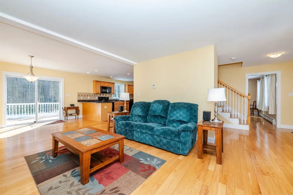 82 Ebony Drive Rochester NH 03867