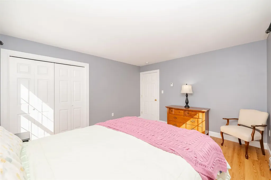 82 Ebony Drive Rochester NH 03867