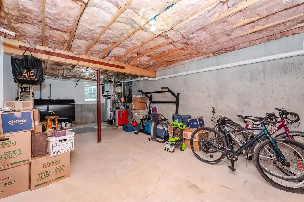 82 Ebony Drive Rochester NH 03867