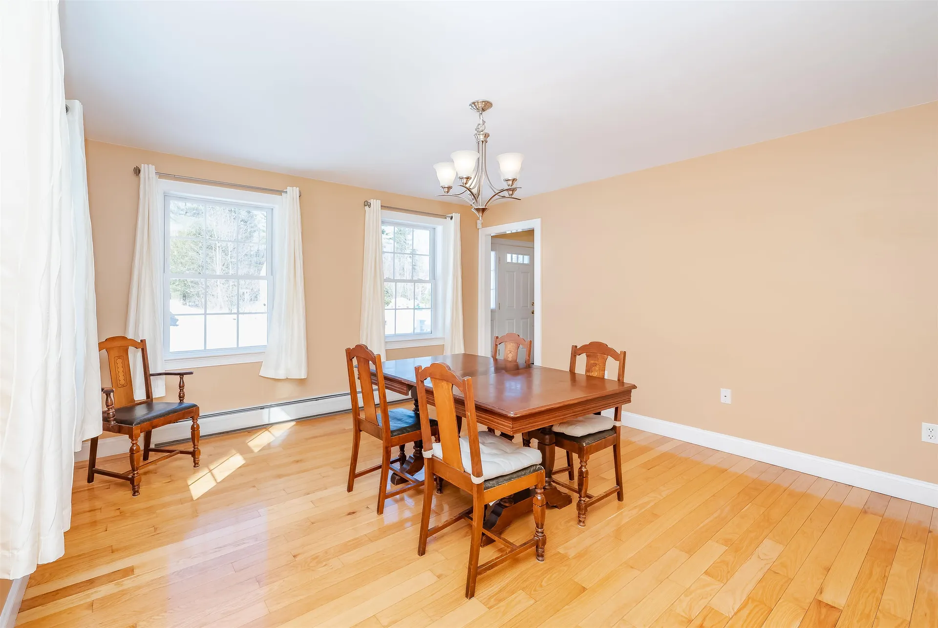 82 Ebony Drive Rochester NH 03867