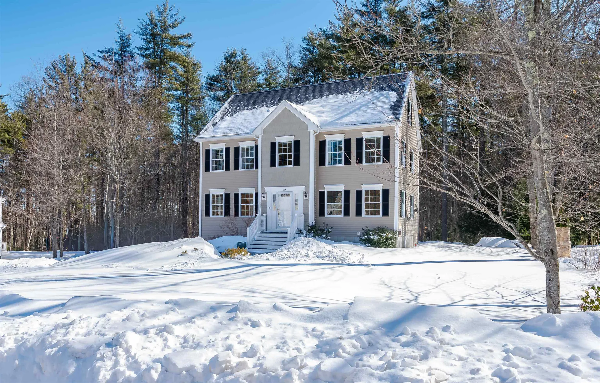 82 Ebony Drive Rochester NH 03867
