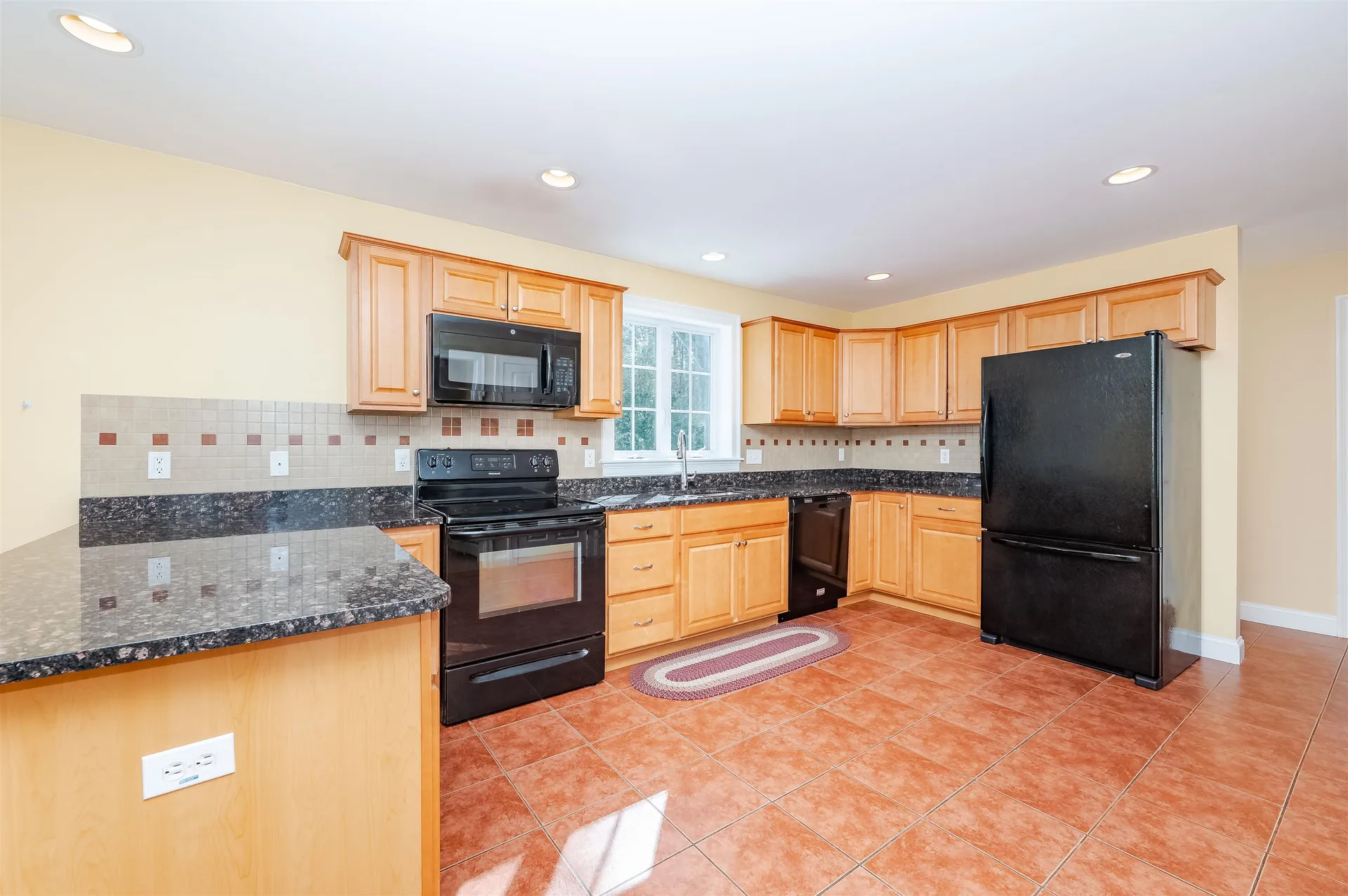 82 Ebony Drive Rochester NH 03867