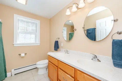 82 Ebony Drive Rochester NH 03867