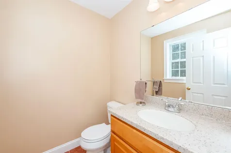 82 Ebony Drive Rochester NH 03867