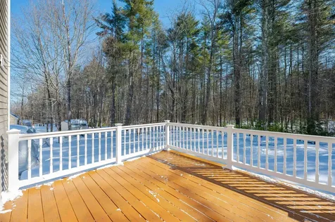 82 Ebony Drive Rochester NH 03867