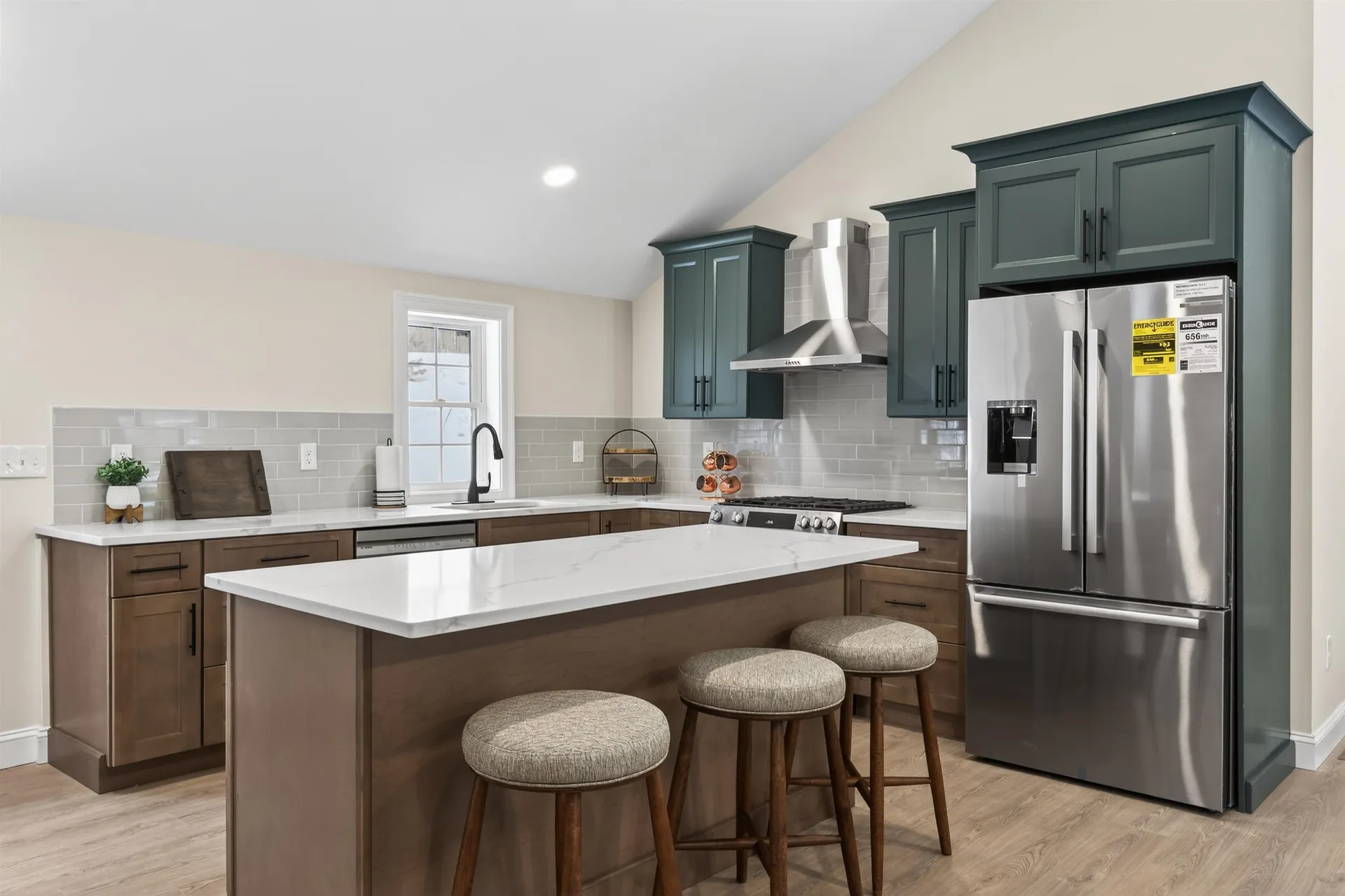 33 Mccrillis Road Nottingham NH 03290