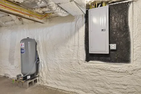 33 Mccrillis Road Nottingham NH 03290