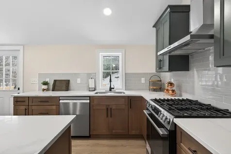 33 Mccrillis Road Nottingham NH 03290