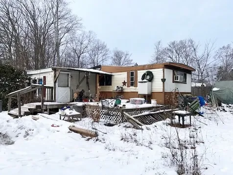 4 Dow Street Exeter NH 03833