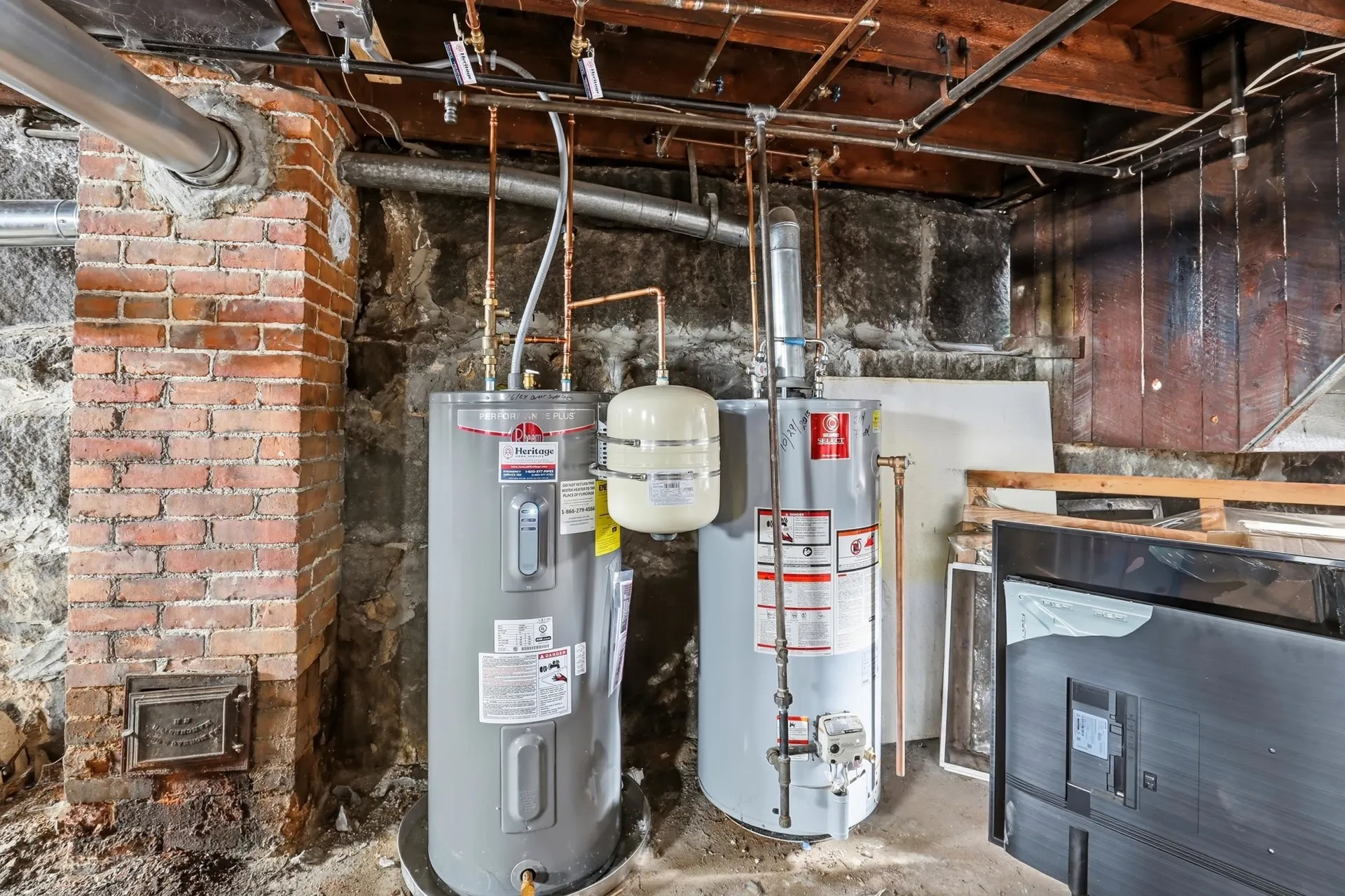 247 Walnut Street Manchester NH 03104