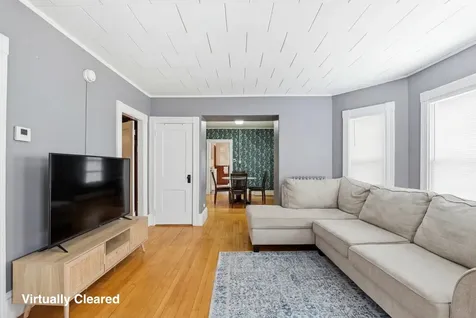 247 Walnut Street Manchester NH 03104