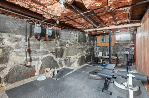 247 Walnut Street Manchester NH 03104