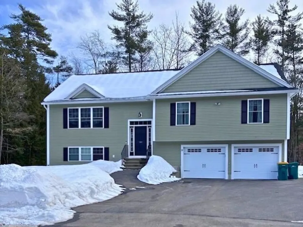 9 Jay Way Rochester NH 03868