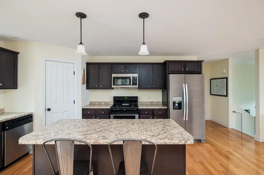 9 Jay Way Rochester NH 03868