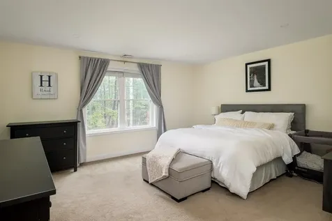 9 Jay Way Rochester NH 03868