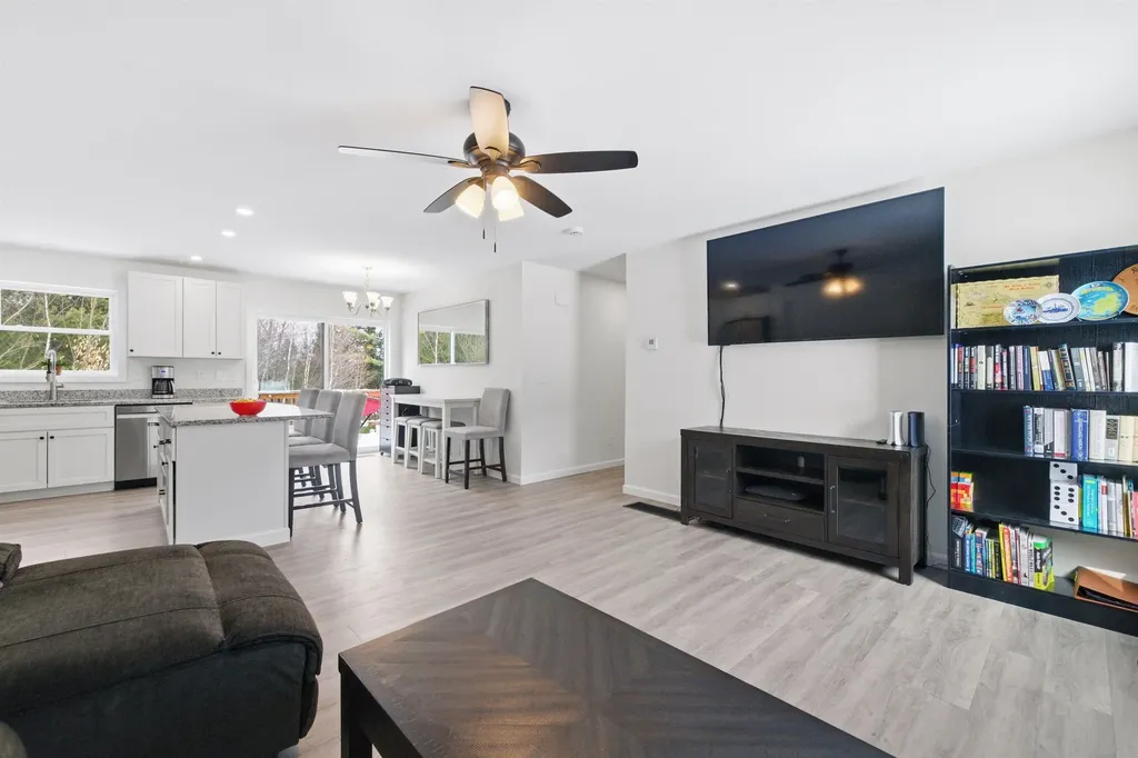 33 West Meadow Road Pittsfield NH 03263