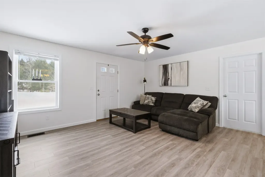 33 West Meadow Road Pittsfield NH 03263