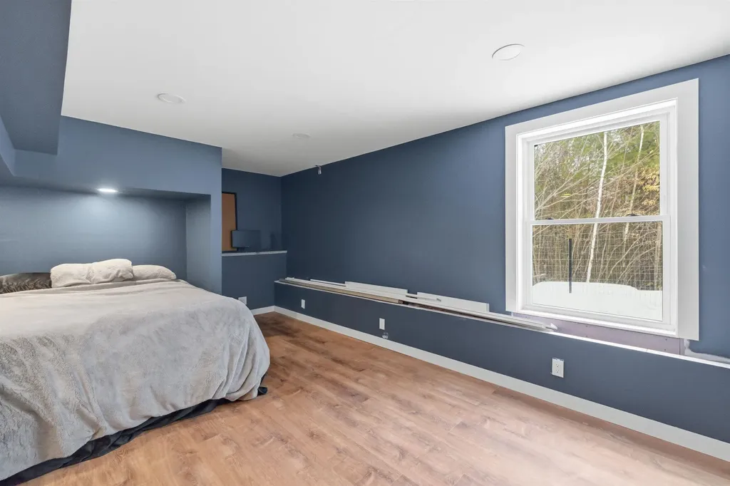 33 West Meadow Road Pittsfield NH 03263