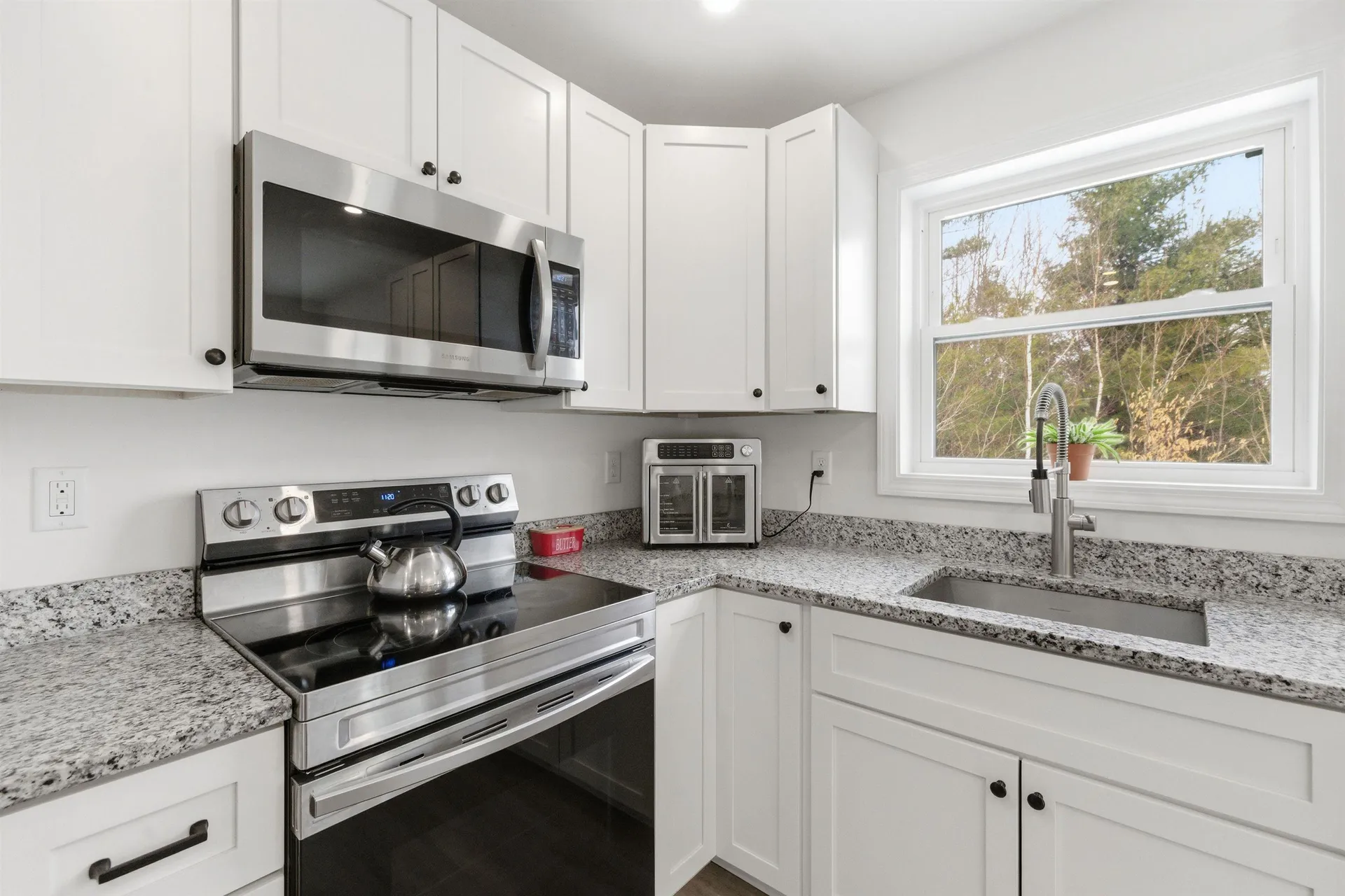 33 West Meadow Road Pittsfield NH 03263