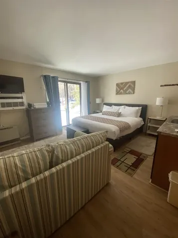 2 River Run Drive Bartlett NH 03812