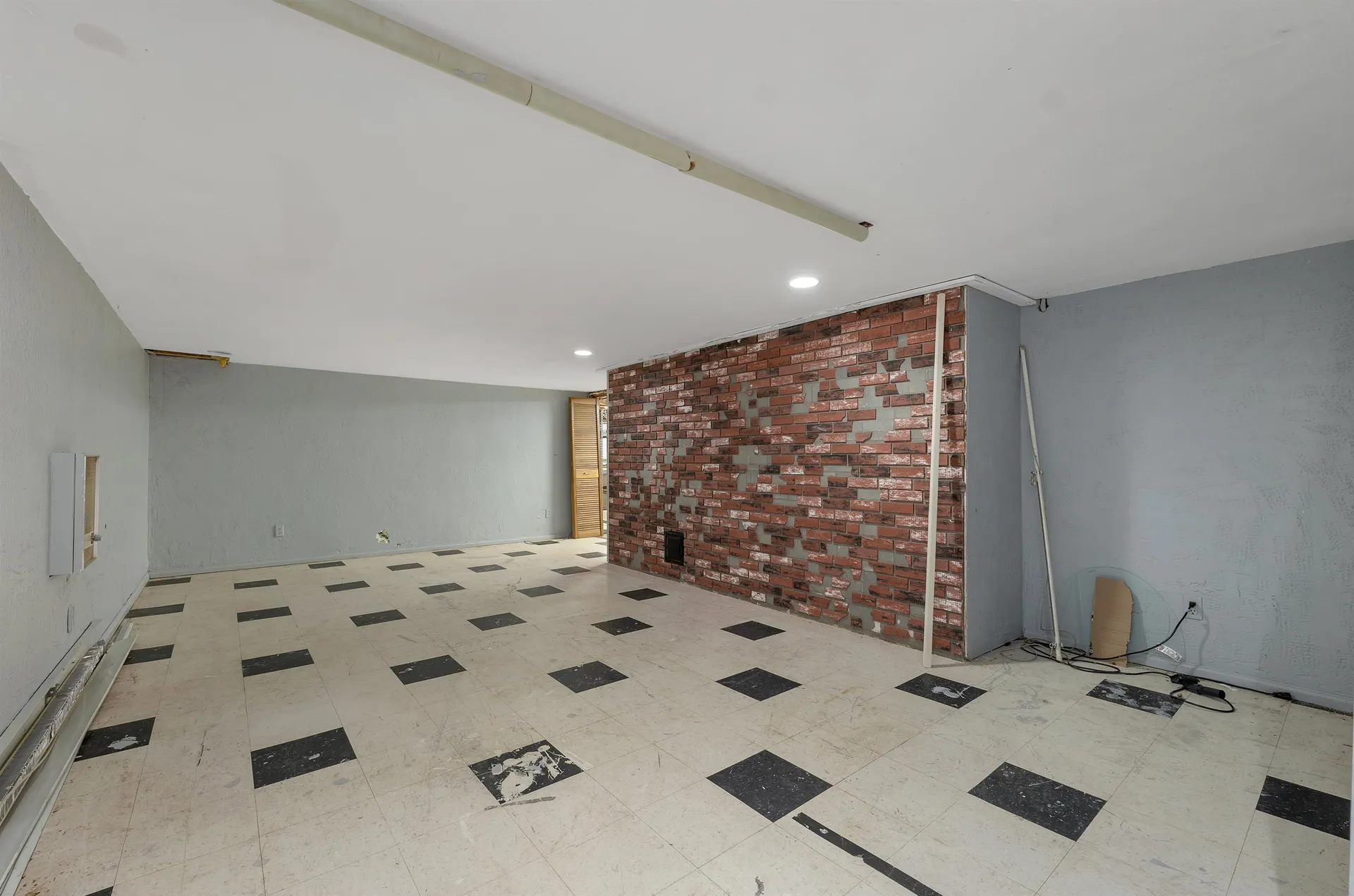 11 Birch Ledge Road Meredith NH 03253