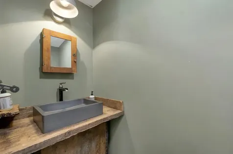 11 Birch Ledge Road Meredith NH 03253