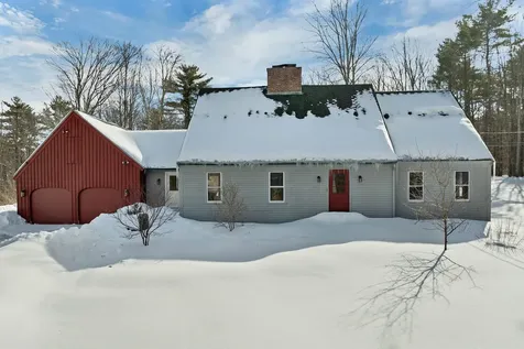11 Birch Ledge Road Meredith NH 03253